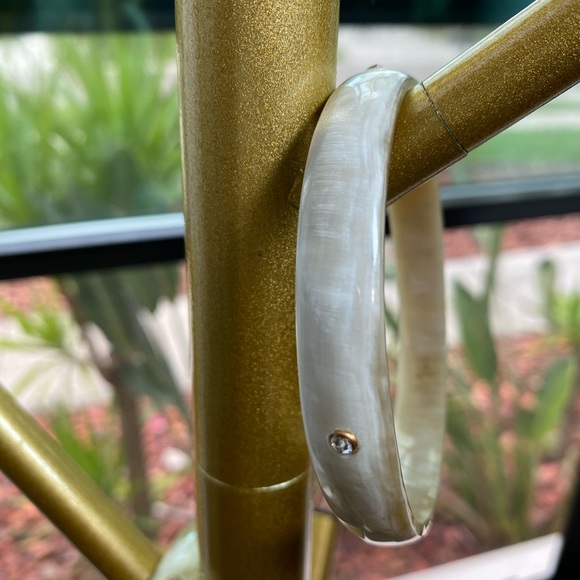 Handcrafted  BUFFALO HORN MINIMALIST BANGLE BRACELET (3PCS) - Picture 8 of 10